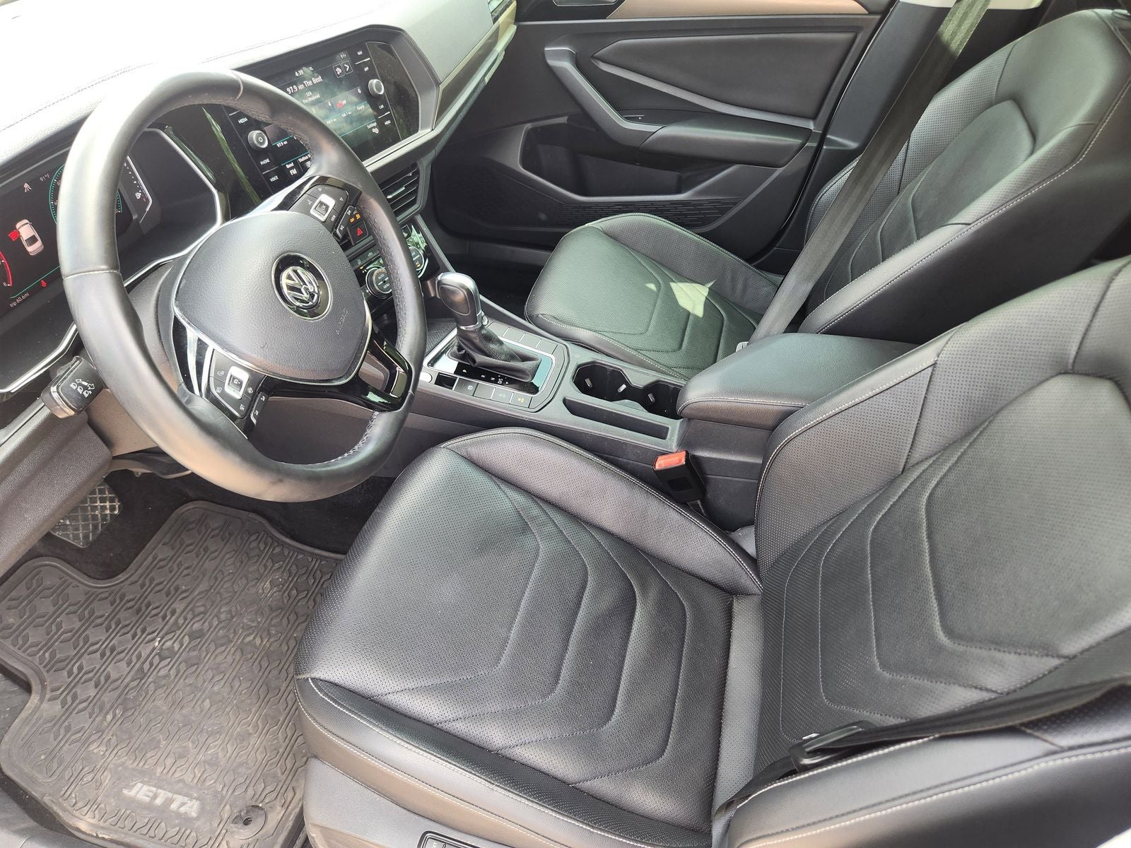 2019 Volkswagen Jetta SEL Premium