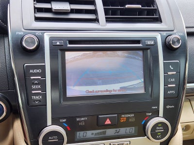 2014 Toyota Camry Hybrid XLE