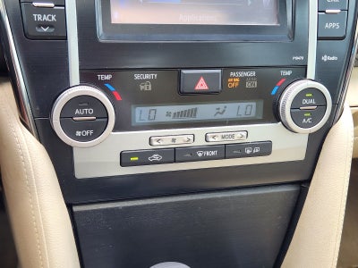 2014 Toyota Camry Hybrid XLE