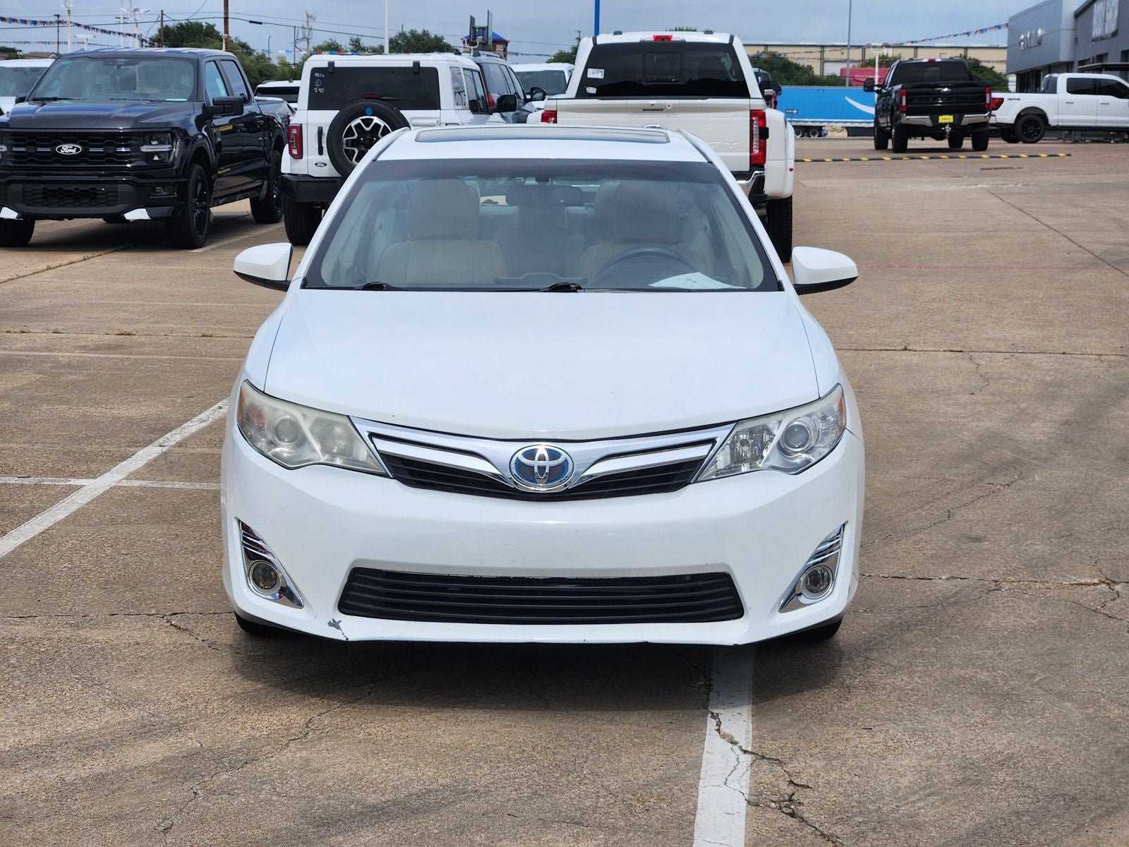 2014 Toyota Camry Hybrid XLE