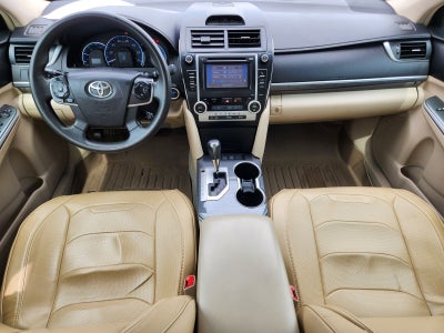2014 Toyota Camry Hybrid XLE