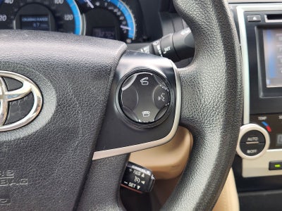 2014 Toyota Camry Hybrid XLE