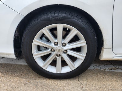 2014 Toyota Camry Hybrid XLE