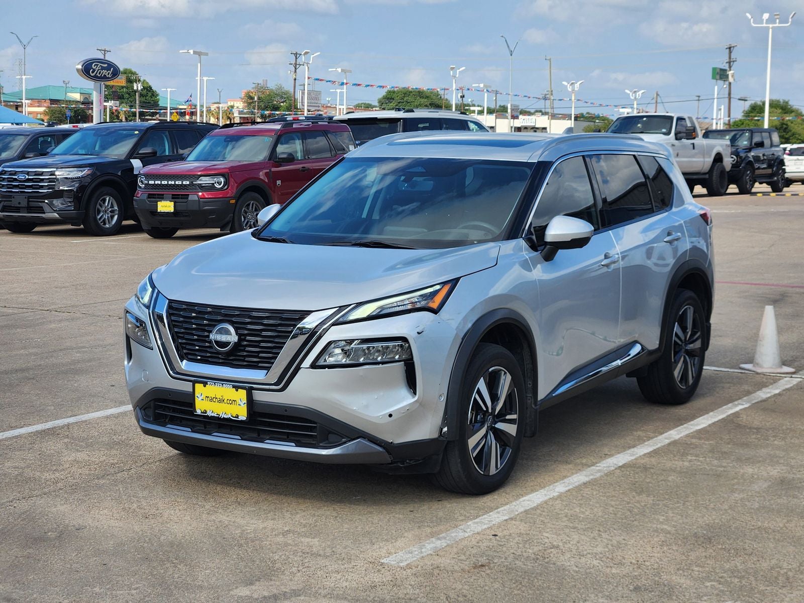 2023 Nissan Rogue SL