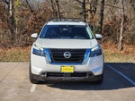 2023 Nissan Pathfinder SV