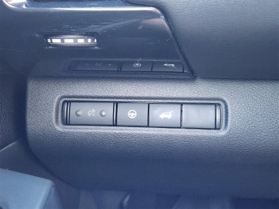 2023 Nissan Pathfinder SV