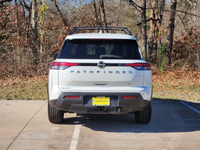 2023 Nissan Pathfinder SV