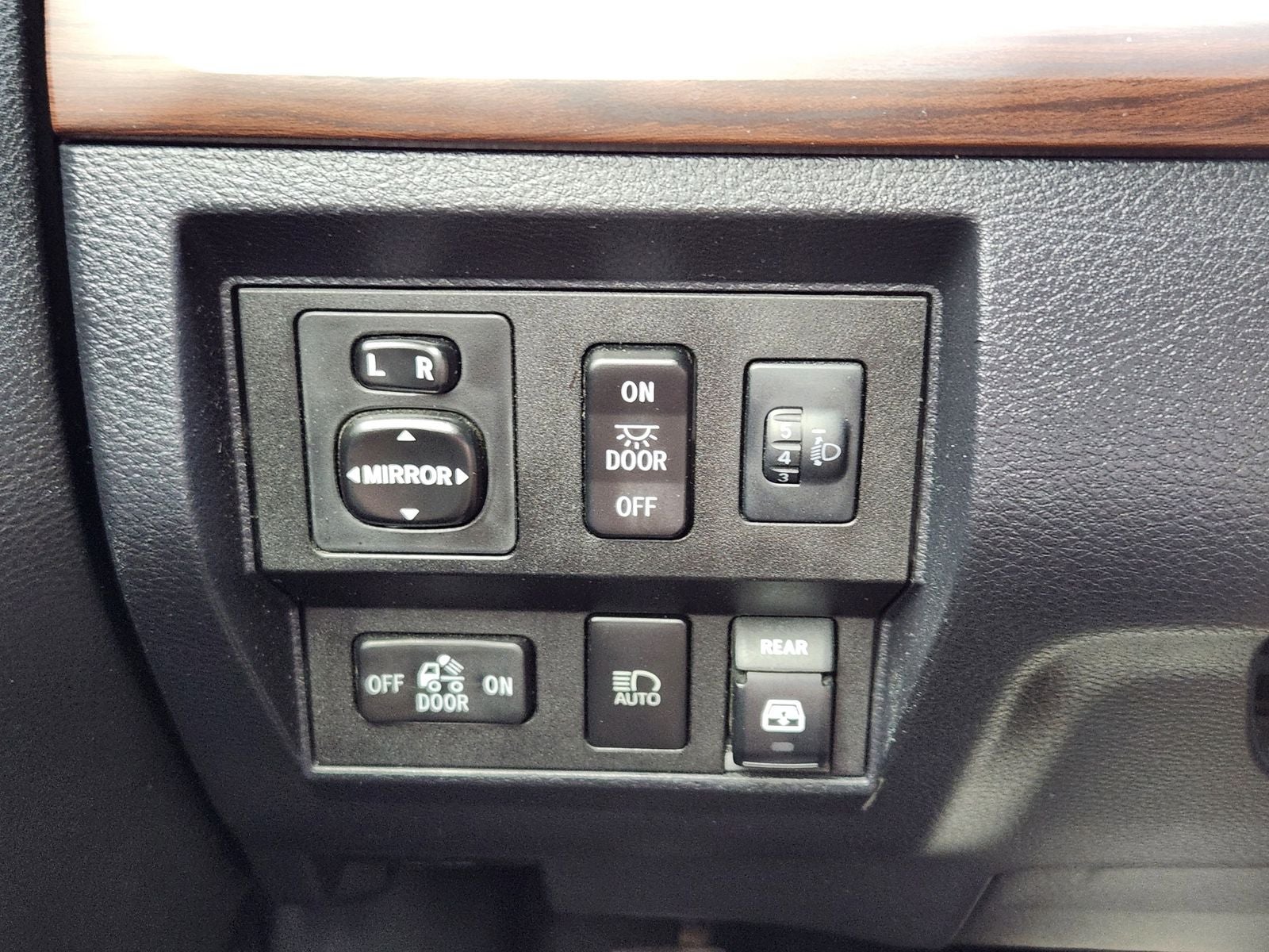 2018 Toyota Tundra Limited CrewMax