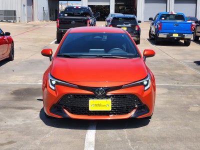 2025 Toyota Corolla Hatchback SE