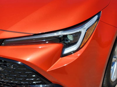 2025 Toyota Corolla Hatchback SE