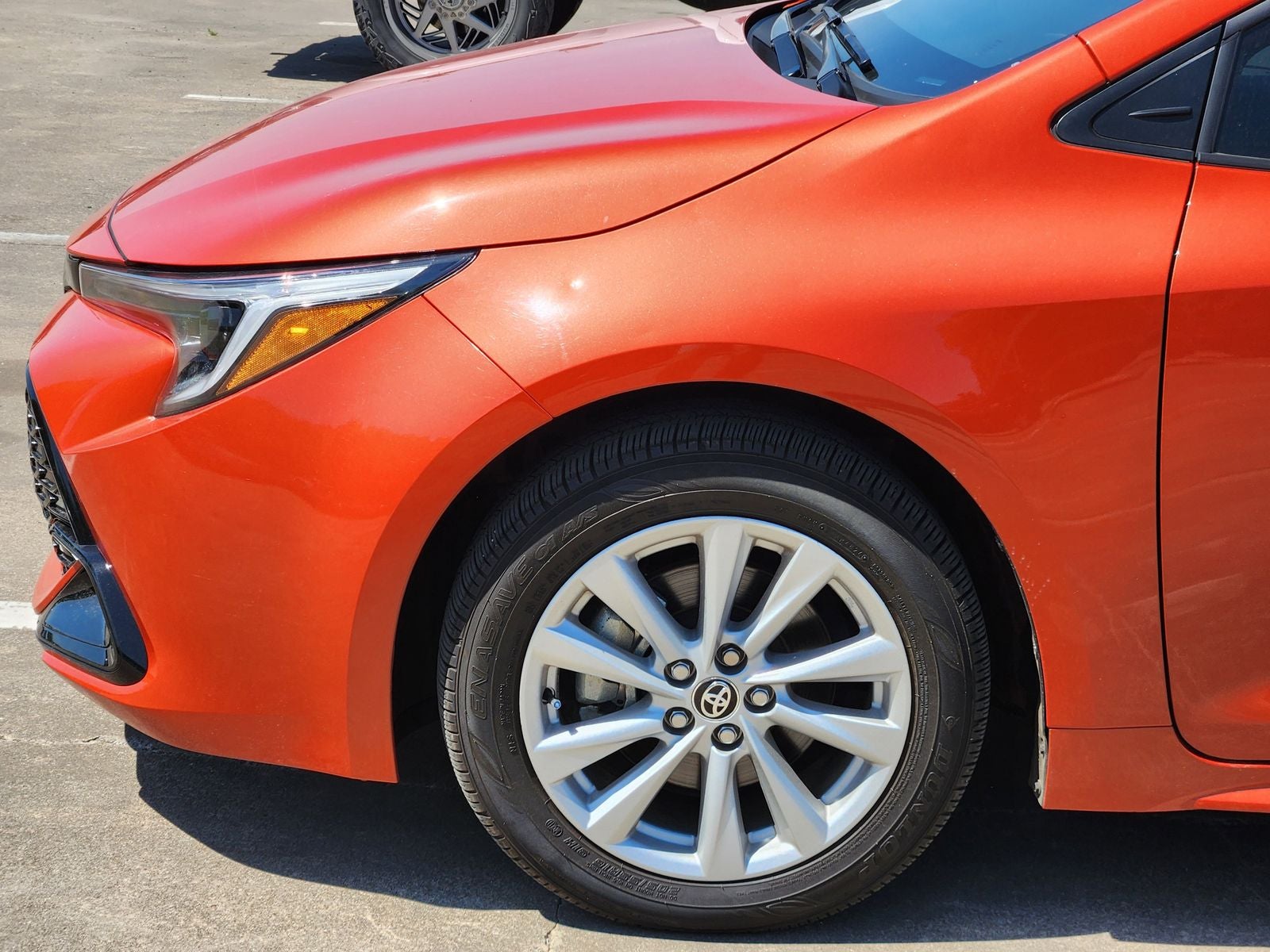 2025 Toyota Corolla Hatchback SE