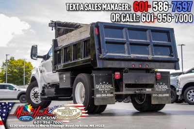 2025 Ford F-650SD Base DRW