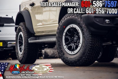 2026 Ford Bronco Outer Banks