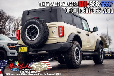 2026 Ford Bronco Outer Banks