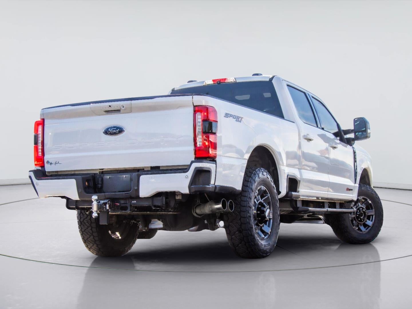 2024 Ford Super Duty F-250 Lariat