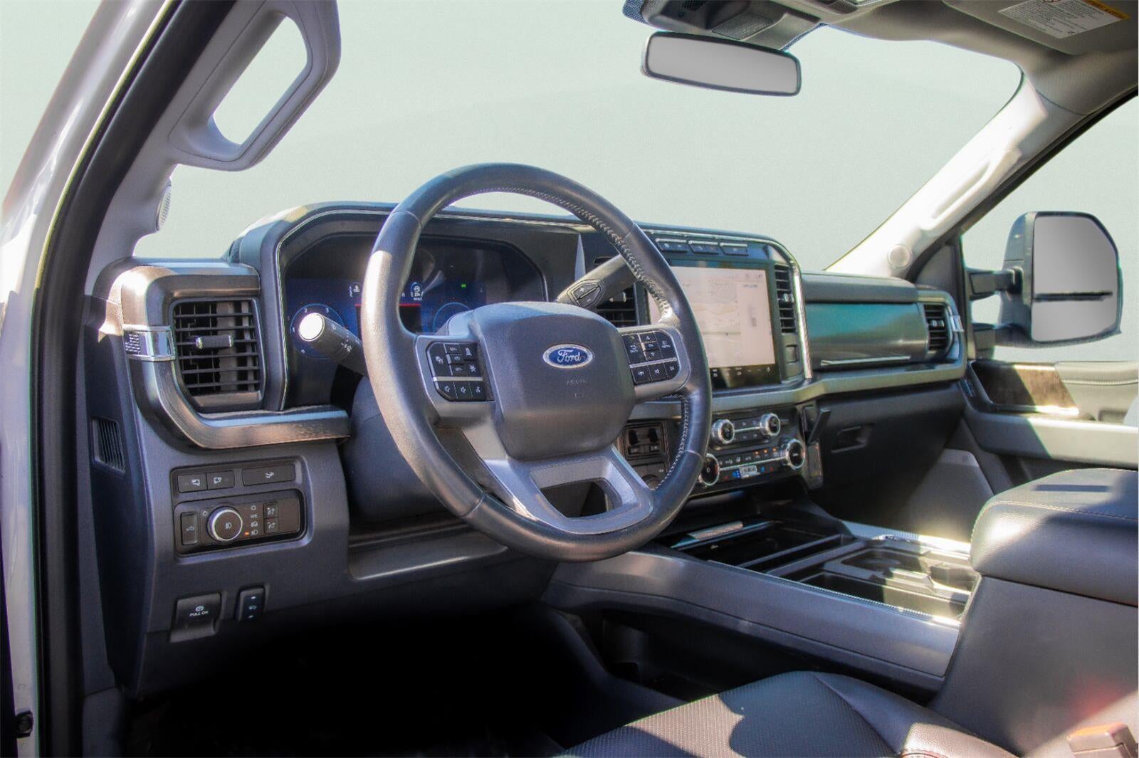 2024 Ford Super Duty F-250 Lariat