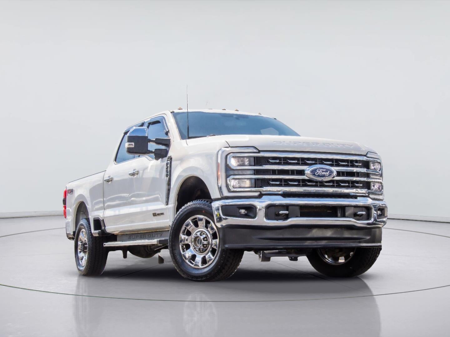 2023 Ford Super Duty F-250 Lariat