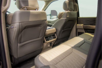 2026 Ford Super Duty F-350 Platinum