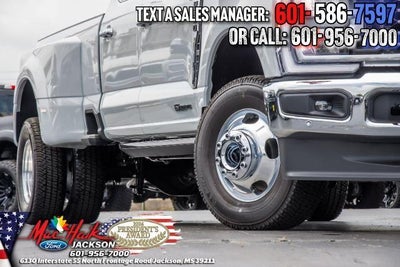 2026 Ford Super Duty F-350 DRW LARIAT