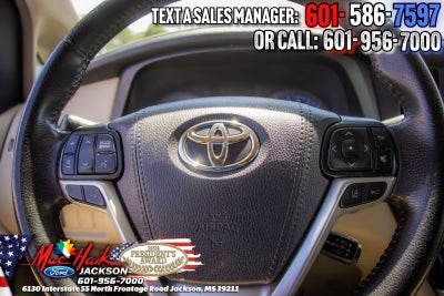 2019 Toyota Sienna XLE 8 Passenger