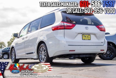 2019 Toyota Sienna XLE 8 Passenger