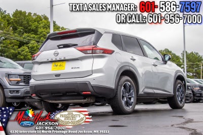 2024 Nissan Rogue SV