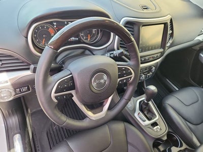 2018 Jeep Cherokee Overland