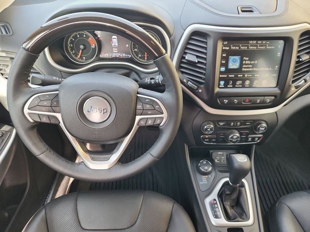 2018 Jeep Cherokee Overland