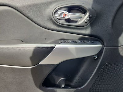 2018 Jeep Cherokee Overland