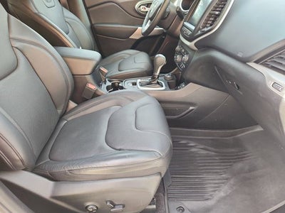 2018 Jeep Cherokee Overland