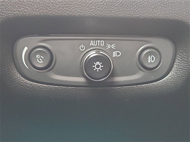 2018 Chevrolet Traverse LT Cloth w/1LT