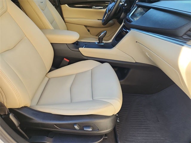 2018 Cadillac XT5 Base