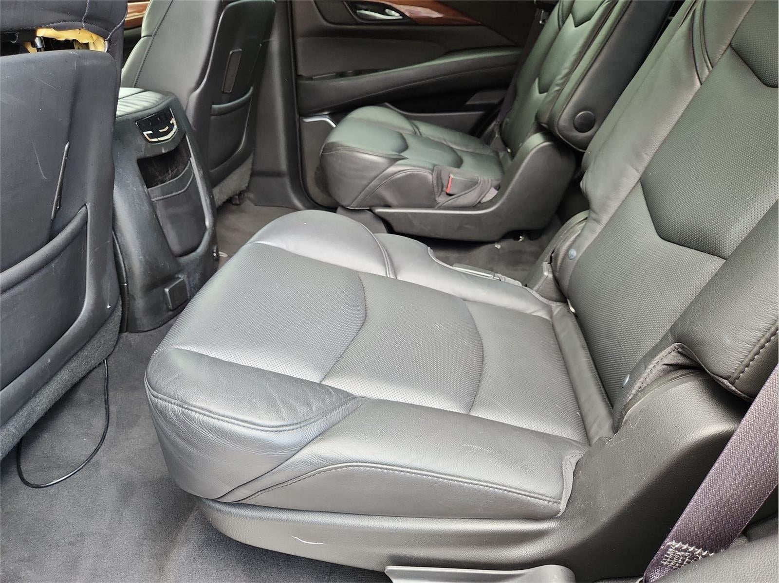 2016 Cadillac Escalade Base