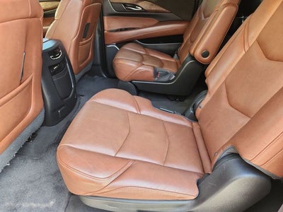 2016 Cadillac Escalade ESV Luxury