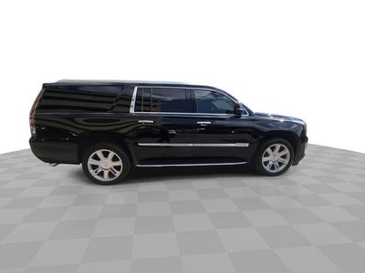 2016 Cadillac Escalade ESV Luxury
