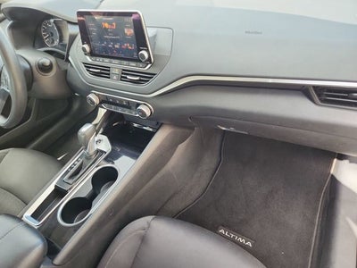 2021 Nissan Altima 2.5 SV