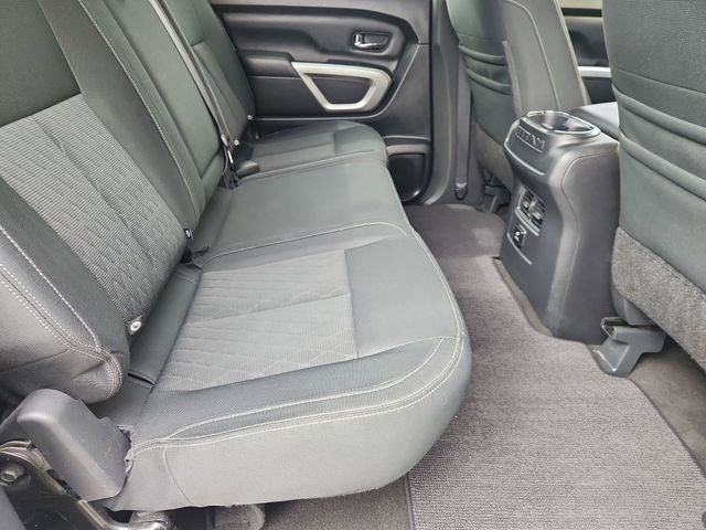 2018 Nissan Titan SV