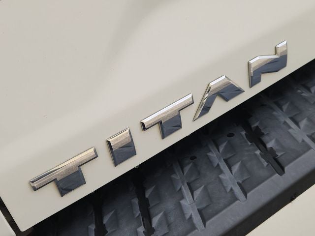 2018 Nissan Titan SV