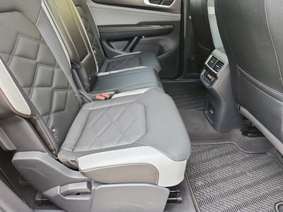 2024 Volkswagen Atlas 2.0T Peak Edition SE w/Technology