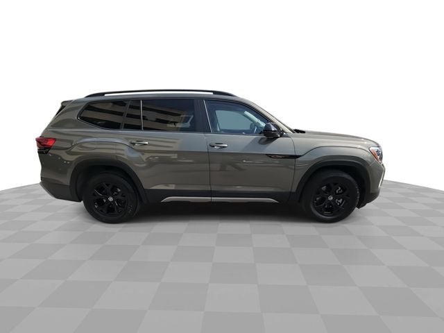 2024 Volkswagen Atlas 2.0T Peak Edition SE w/Technology