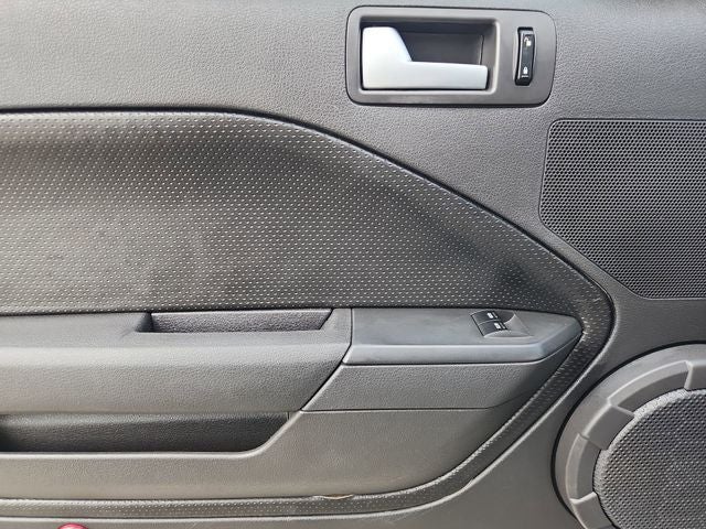 2007 Ford Mustang V6 Premium