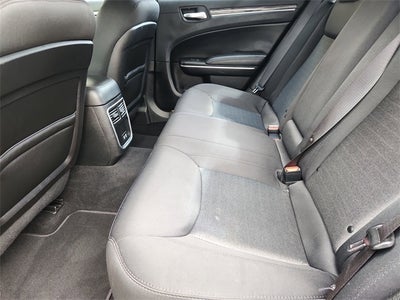 2019 Chrysler 300 Touring