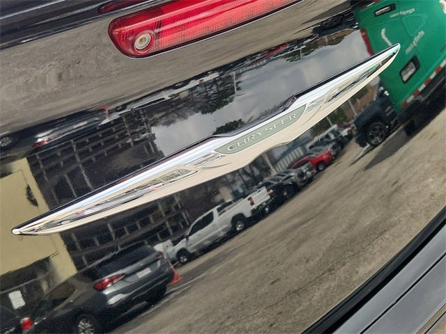 2019 Chrysler 300 Touring