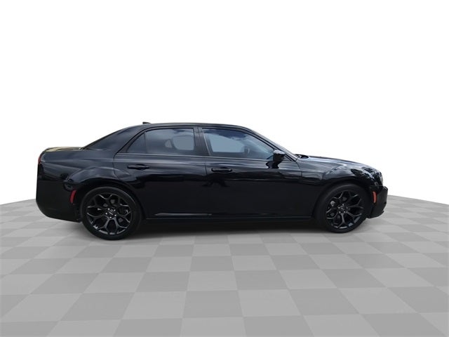 2019 Chrysler 300 Touring