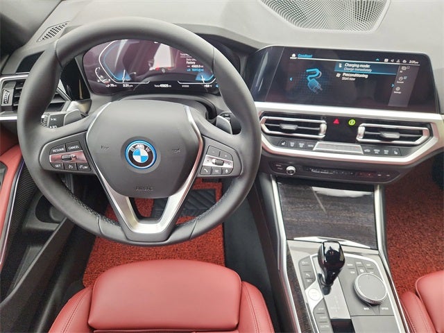 2022 BMW 3 Series 330e iPerformance