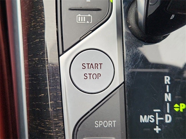 2022 BMW 3 Series 330e iPerformance