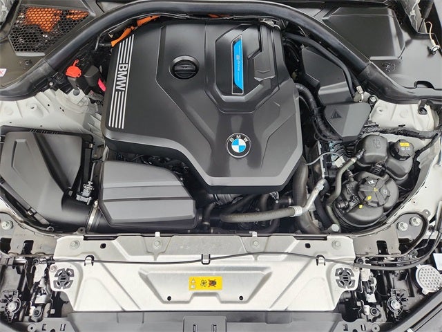 2022 BMW 3 Series 330e iPerformance