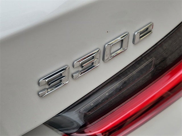 2022 BMW 3 Series 330e iPerformance