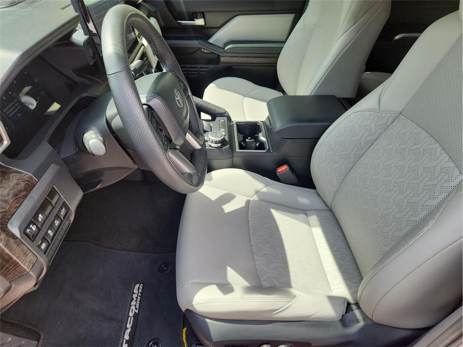 2024 Toyota Tacoma Limited