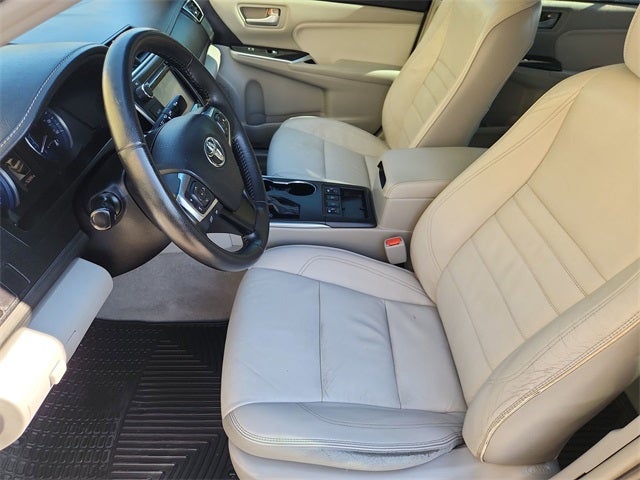 2015 Toyota Camry Hybrid LE